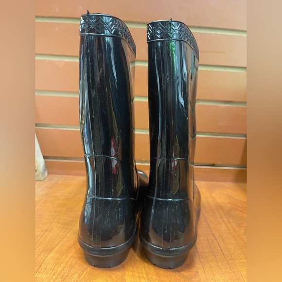UGG Shiny Black Rain Boots - Picture 6 of 10